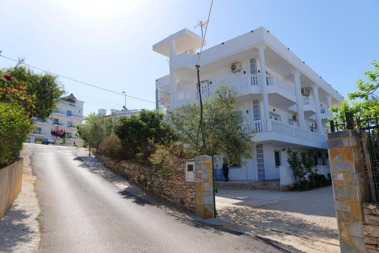 Vila Unique Aparthotel Ksamil Exterior foto