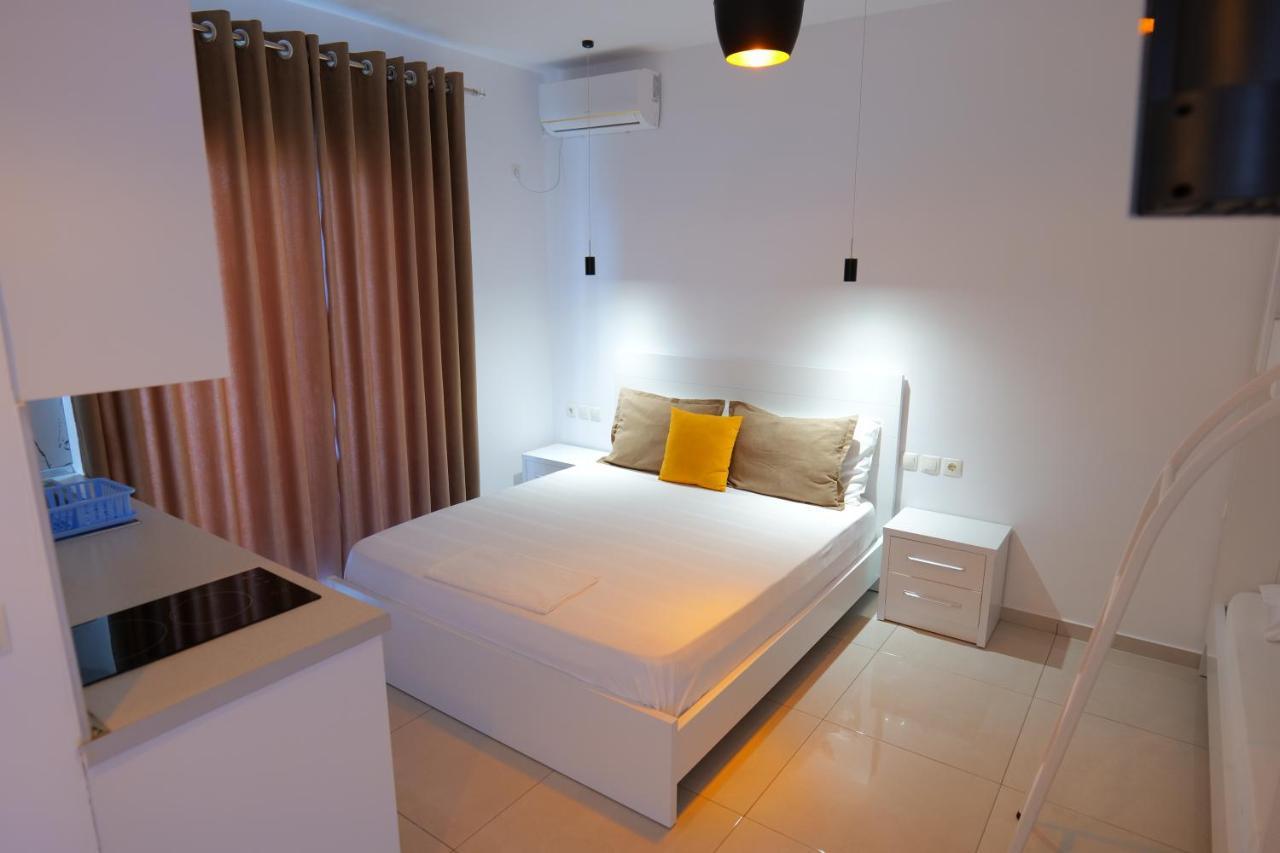 Vila Unique Aparthotel Ksamil Exterior foto